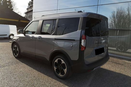 Ford Tourneo Courier Active A7