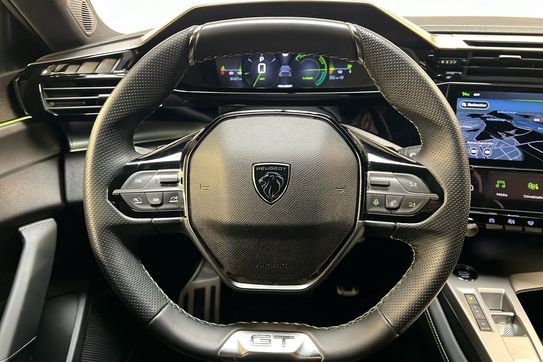 Peugeot 408 GT 1.2 mHEV e-DCS6
