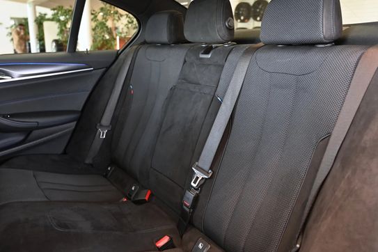 BMW Seria 5 520d xDrive M Sport