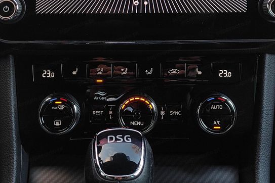 Skoda Superb 2.0 TDI SCR Sportline DSG