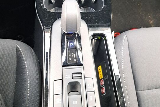 Toyota Prius Plug-in 2.0 Hybrid Prestige