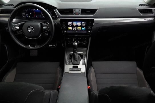 Skoda Superb 2.0 TDI SCR 4x4 Scout DSG