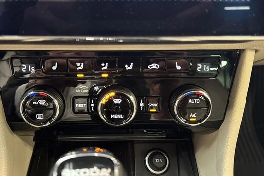 Skoda Superb 2.0 TSI Style DSG