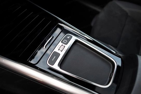 Mercedes GLA 220 4-Matic AMG Line 8G-DCT