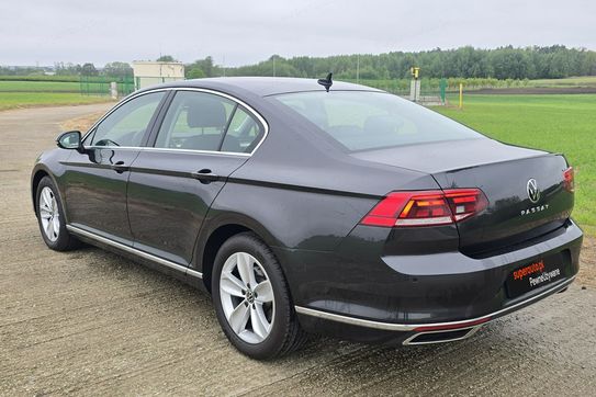 Volkswagen Passat 1.5 TSI EVO Elegance