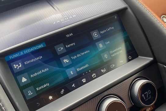 Jaguar F-Type Turbo P300 RWD R-Dynamic