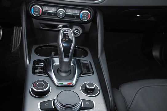 Alfa Romeo Giulia Veloce Q4