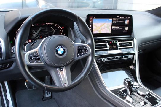 BMW Seria 8 840i xDrive