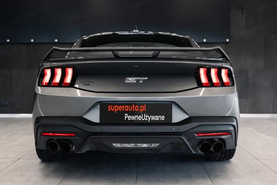 Ford Mustang V8 GT