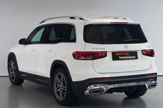 Mercedes GLB 200 4-Matic AMG Line 8G-DCT
