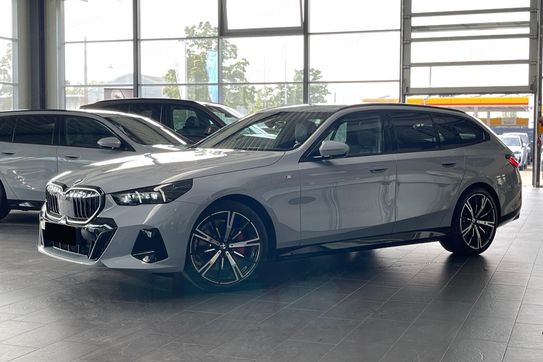 BMW Seria 5 Touring 520d xDrive M Sport