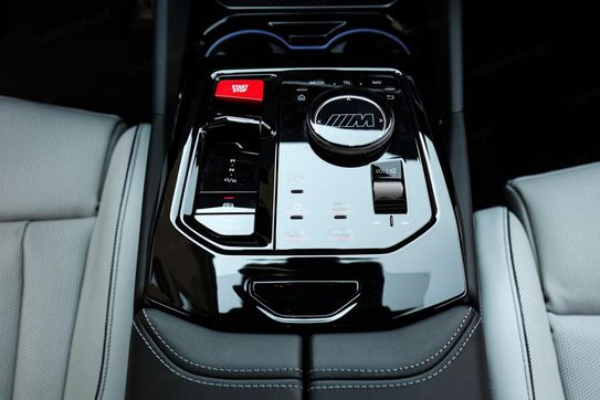 BMW Seria 5 M5
