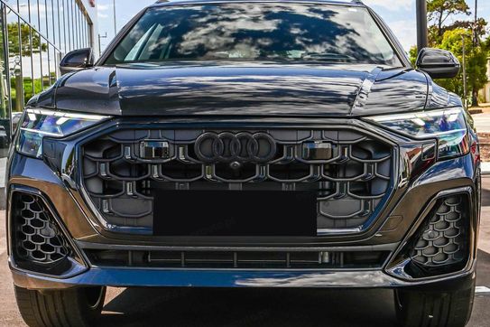 Audi Q8 TFSI e quattro
