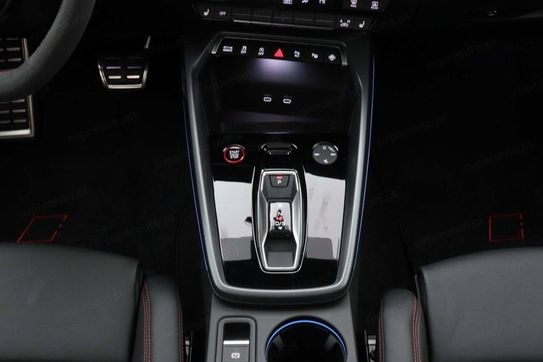 Audi A3 RS3 TFSI quattro Sportback