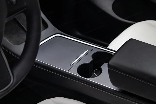 Tesla Model Y Long Range  Dual Motor AWD