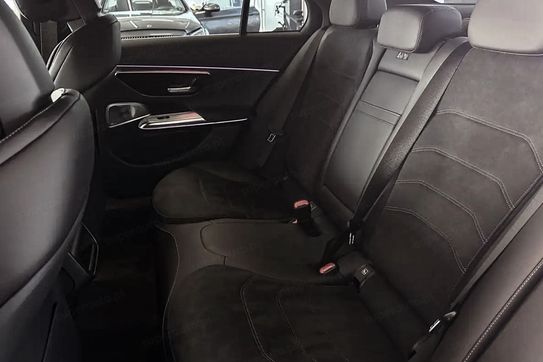 Mercedes E Klasa 220 d 4-Matic AMG