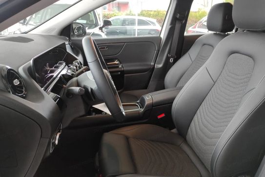Mercedes GLA 200 Progressive 7G-DCT