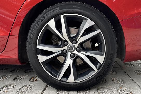 Volvo S60 B4 B R-Design