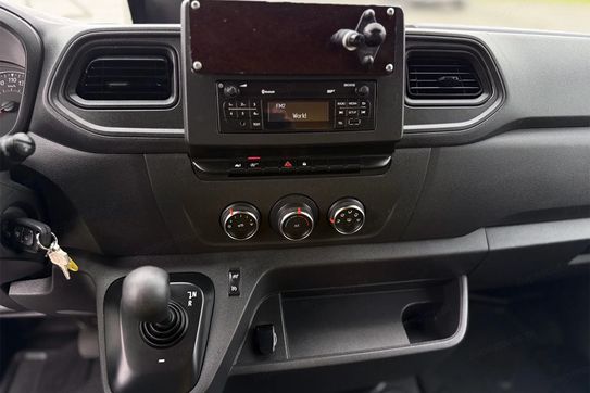 Renault Master Kontener Niskopodłogowy AT