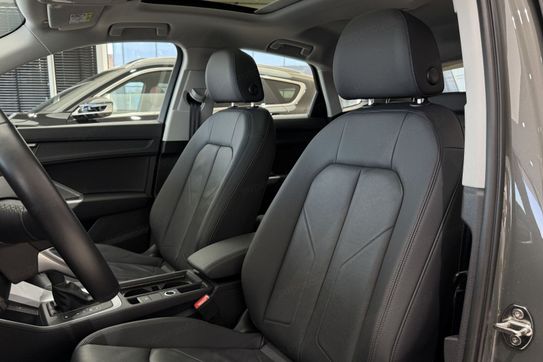Audi Q3 35 TFSI mHEV S-Line S tronic