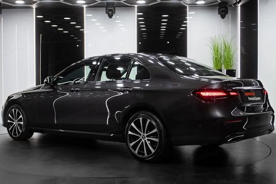 Mercedes E Klasa 300e Avantgarde