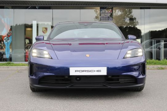 Porsche Taycan Black Edition