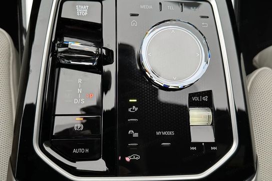 BMW Seria 7 740d xDrive M Sport