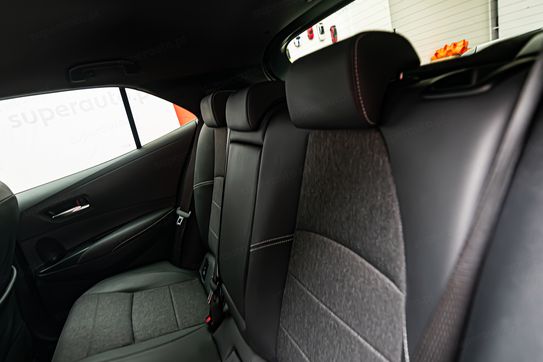 Toyota Corolla 1.8 Hybrid Style