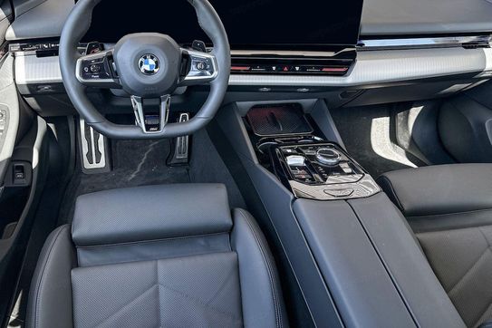 BMW Seria 5 520d xDrive M Sport