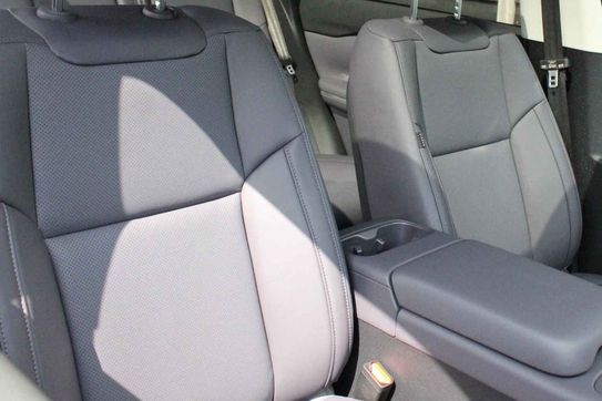 Leapmotor C10 Design 1.5 Hybrid