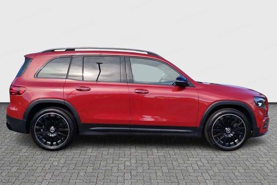 Mercedes GLB 200 AMG Line 7G-DCT