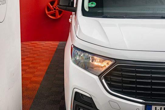 Ford Tourneo Connect Grand L2H1 Titanium