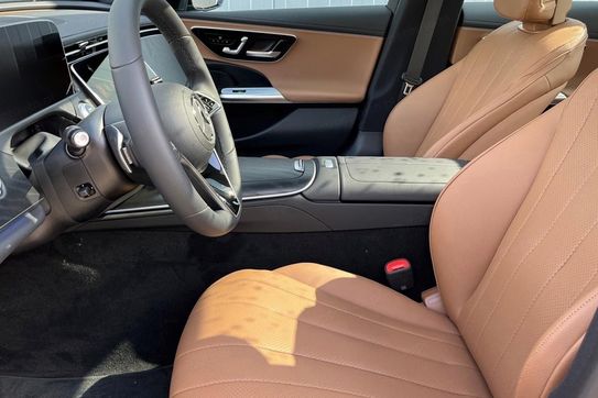 Mercedes E Klasa 200 d Avantgarde