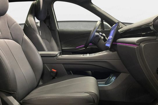 Omoda 7 1.5 t-Gdi Super Hybrid Luxury