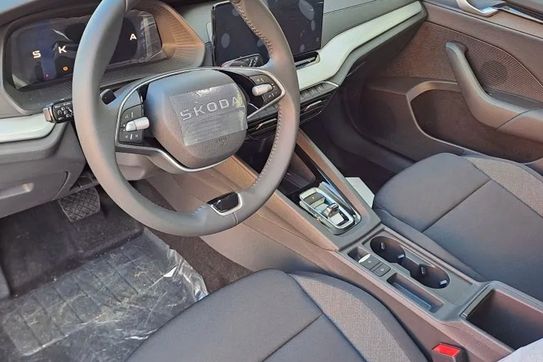 Skoda Octavia Essence 1.5 TSI mHEV DSG