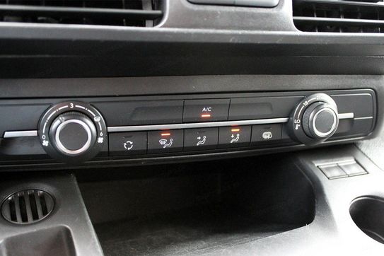 Peugeot Partner Van L2H1 Chłodnia do -20°C