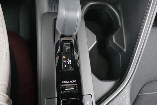 Toyota C-HR 2.0 PHEV Dynamic Force Tokyo Edition