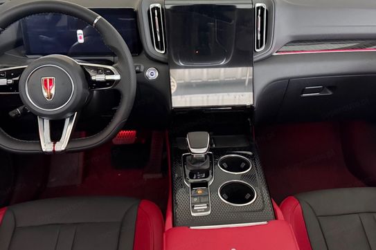 Hongqi HS3 1.5T FWD