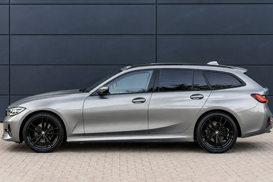 BMW Seria 3 Touring 320i M Sport