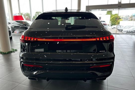 Audi Q5 e-Hybrid quattro S line Sportback