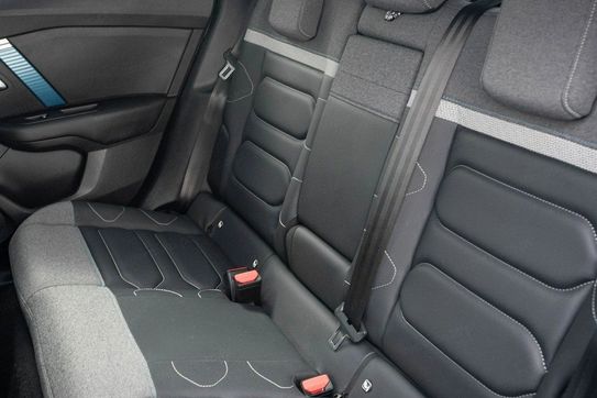 Citroen C4 EV136.50KWH Shine