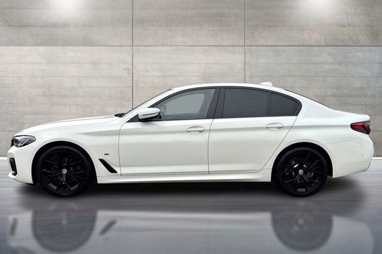 BMW Seria 5 520d xDrive M Sport