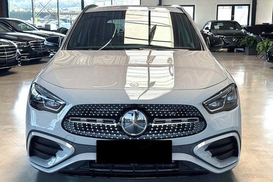 Mercedes GLA 220 4-Matic AMG Line