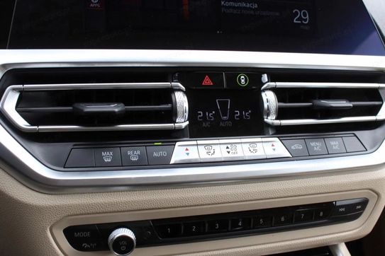 BMW Seria 3 318d Advantage aut