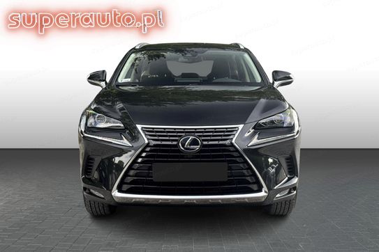 Lexus NX 300h Business Edition AWD