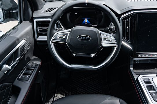 Jac T9 8AT 4x4