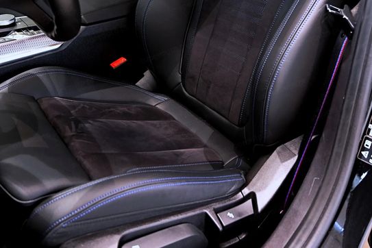 BMW Seria 3 330i xDrive M Sport