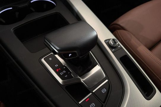 Audi A5 40 TFSI mHEV S tronic