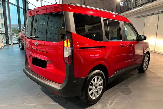 Ford Tourneo Courier Titanium