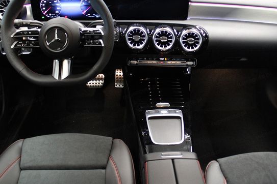 Mercedes Klasa A 220 4-Matic AMG Line